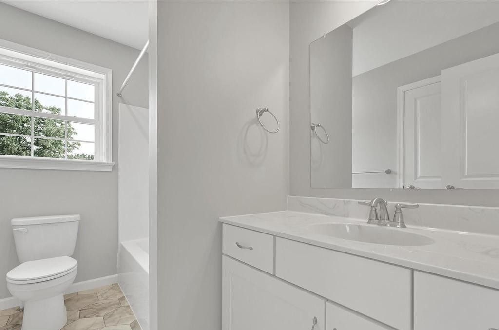 CAMBRIDGE17© ReeseCustomBuilders